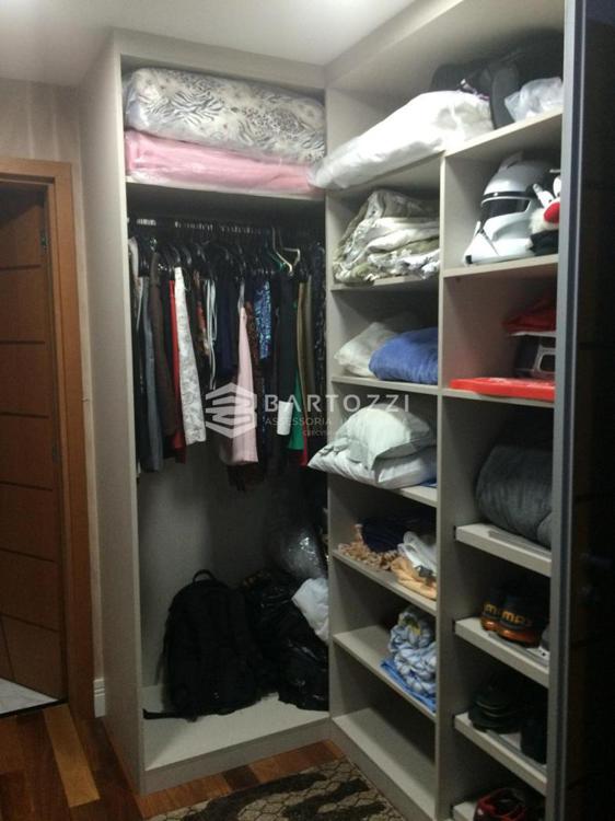 CLOSET SUÍTE 2