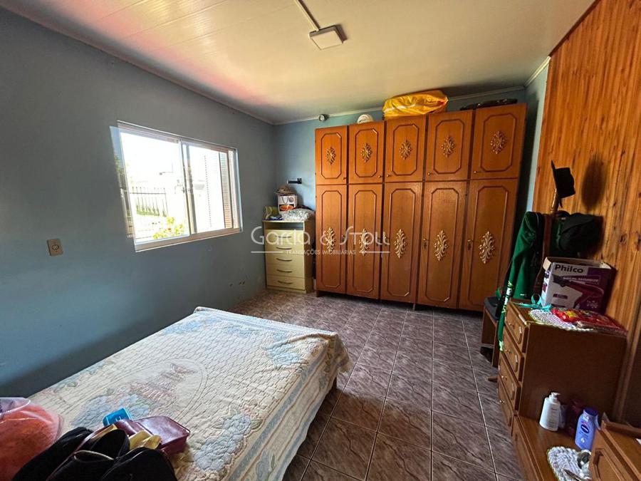 QUARTO PRIMEIRO ANDAR