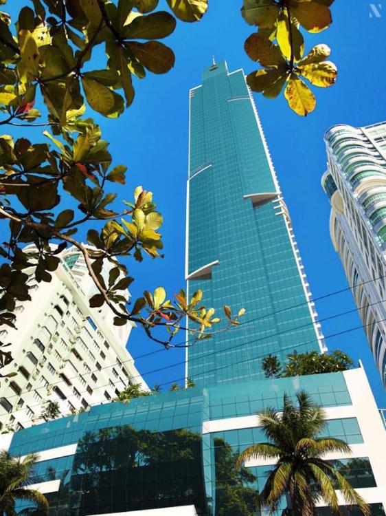 One Tower, localizado em BC, recebe certificado mundial de edifcio residencial mais alto da Amrica Latina